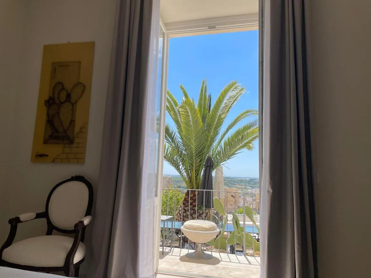 Aria Rooms And Terrace Noto