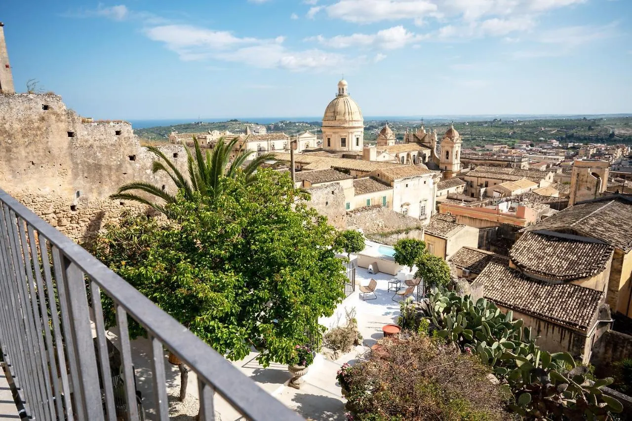 Aria Rooms And Terrace Noto
