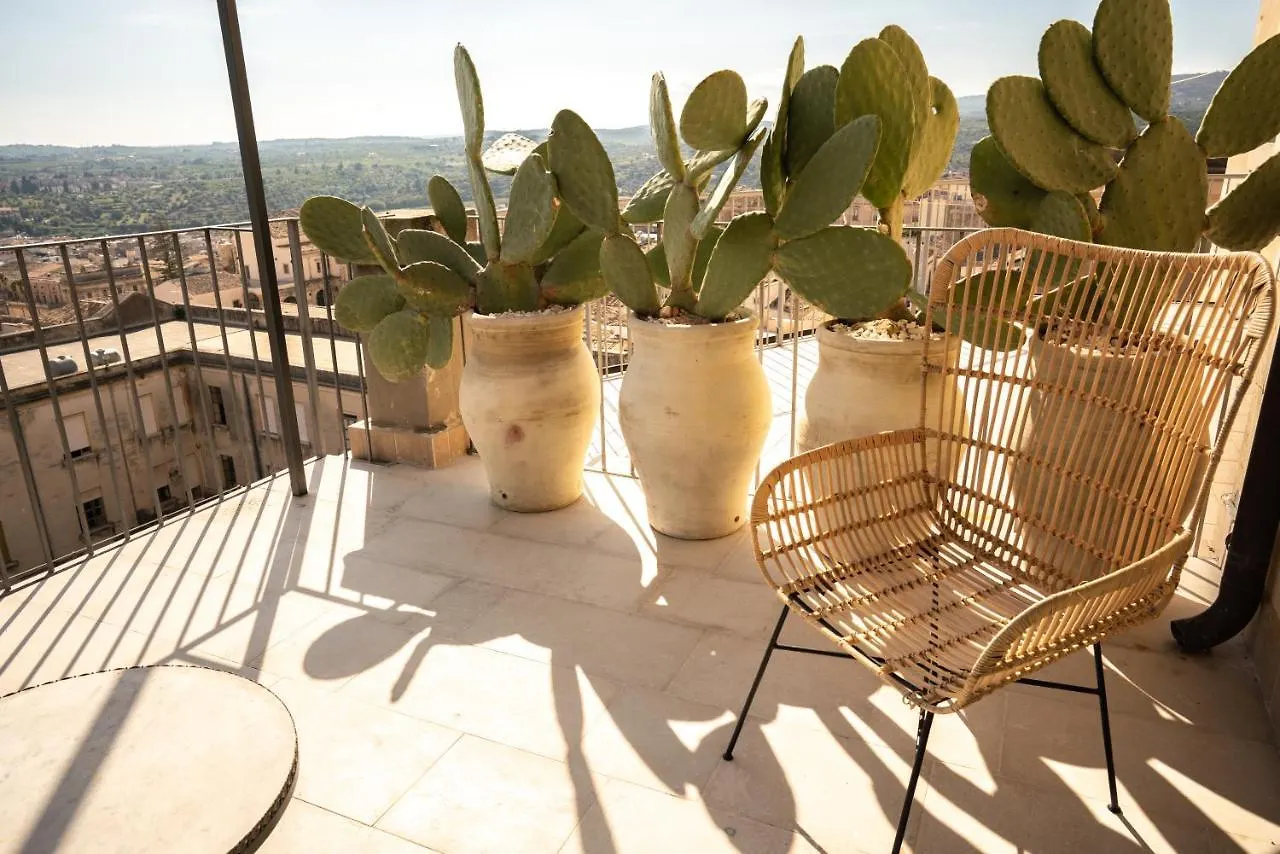 Bed & Breakfast Aria Rooms And Terrace Noto
